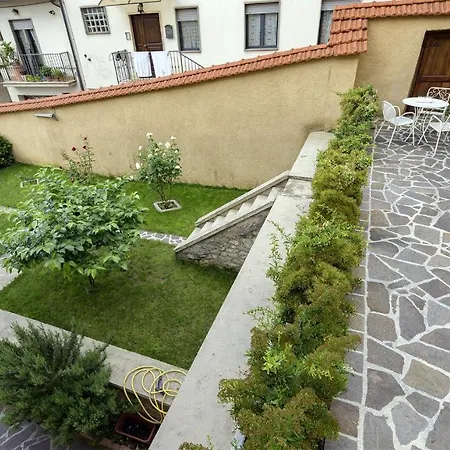 Villino Liberty Nel Cuore Della Marsica *