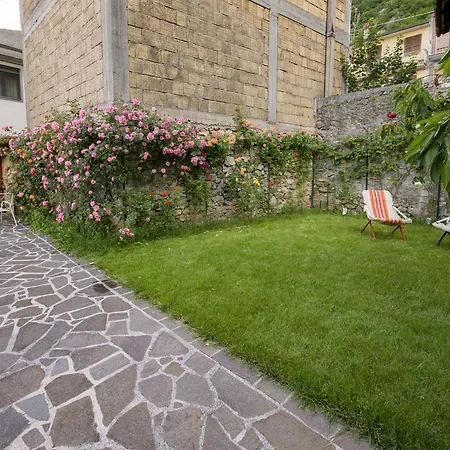 Villino Liberty Nel Cuore Della Marsica Holiday home