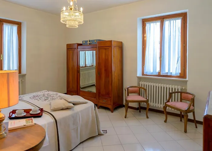 Villino Liberty Nel Cuore Della Marsica Tatil Evi Luco ne' Marsi