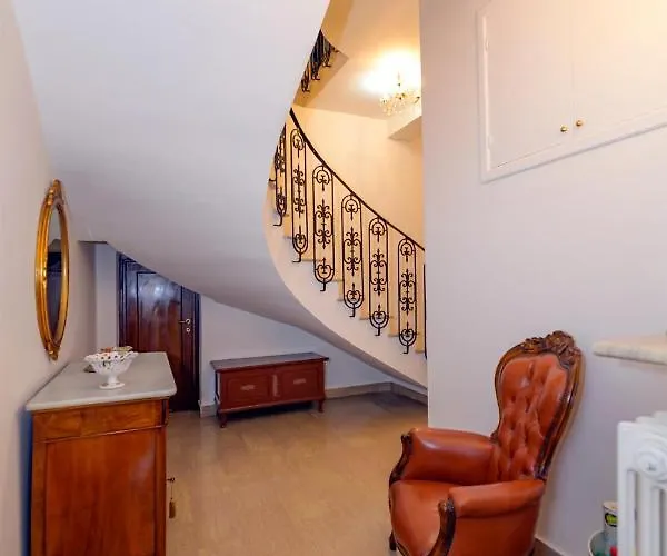 Villino Liberty Nel Cuore Della Marsica Tatil Evi *