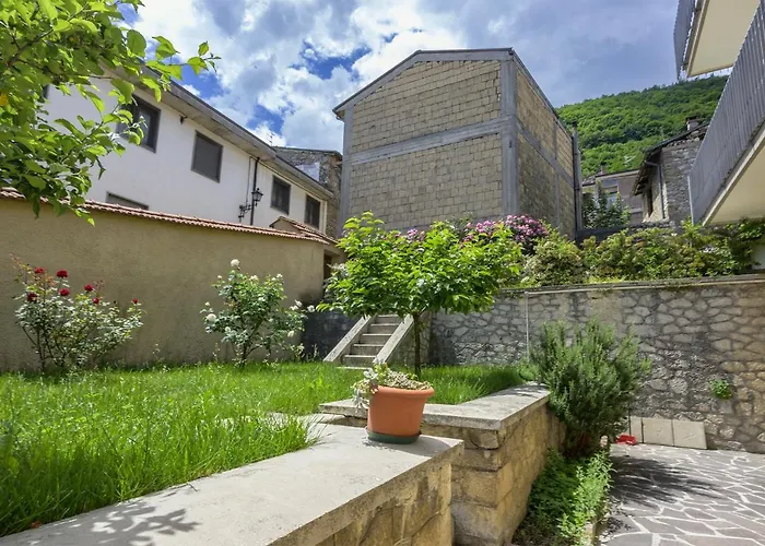 Villino Liberty Nel Cuore Della Marsica Luco ne' Marsi