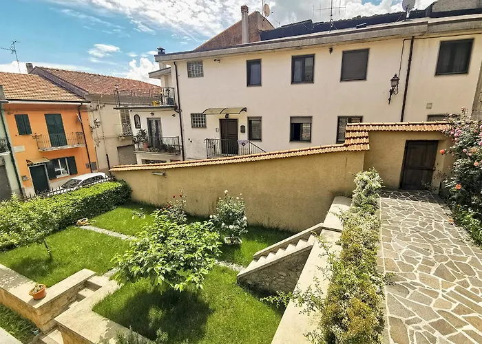 Villino Liberty Nel Cuore Della Marsica *